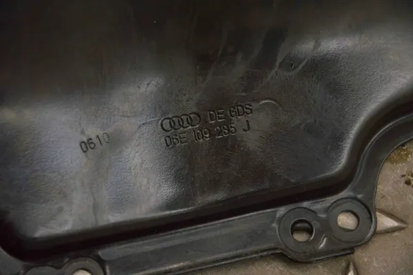 Timing Chain Cover Audi A5 (8T3) 3.0L 245kw 2013 06E109285J image 3