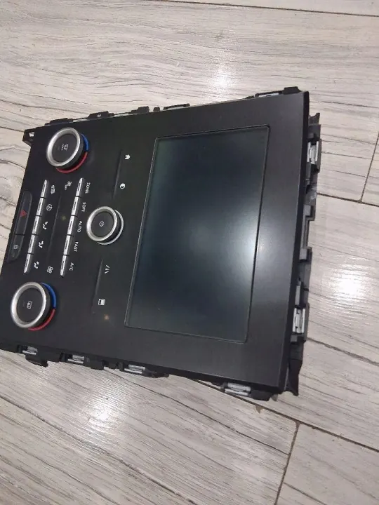 Renault Megane IV Display Bildschirm OEM 280901068R image 4