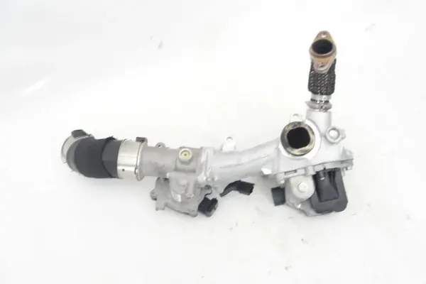 EGR-venttiili Renault Clio V Captur II 1.5 Blue DCI 233008887R image 7