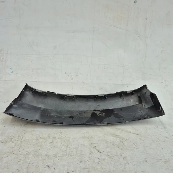 VW Amarok Lift 16 Etupuskuri Oikea Koriste 2H6853728 image 2