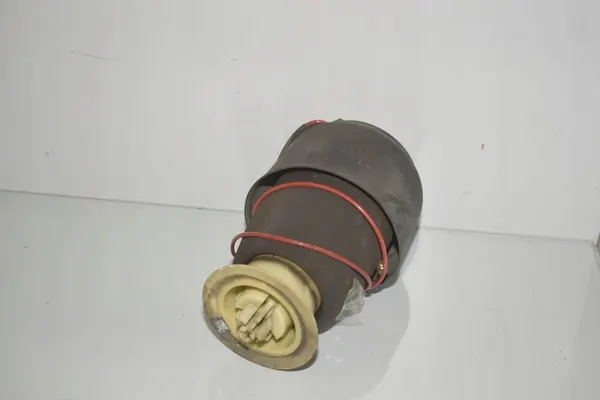 Suspension à air gauche BMW 5 Touring 37106784381 image 3