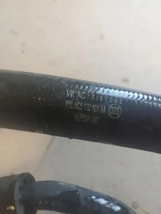 VW Audi Skoda Vesiputki Alkuperäinen OE 5C0122101AA image 3