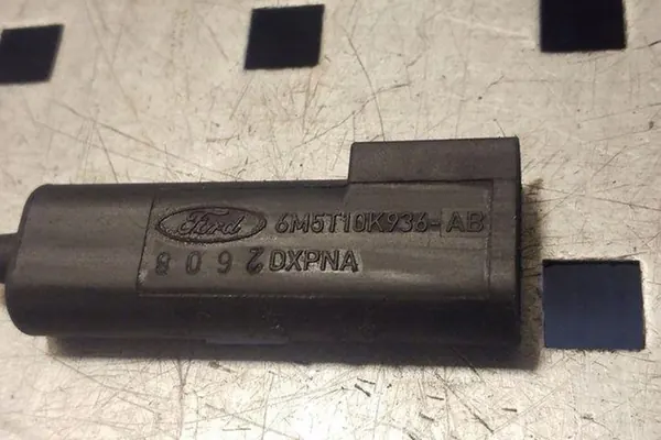 Utetemperatursensor FORD KUGA I 2.0L diesel image 4