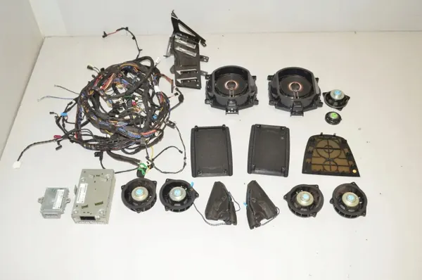 BMW X6 Soundsystem OEM 9390835 - Gebraucht image 4