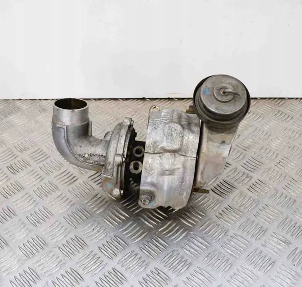 Turbocharger TOYOTA AVENSIS SEDAN (_T25_) 2.2L 172010R010 image 2