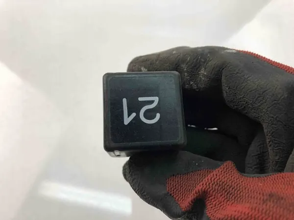 Relä VW PASSAT B5 (3B3) 191953227A image 3