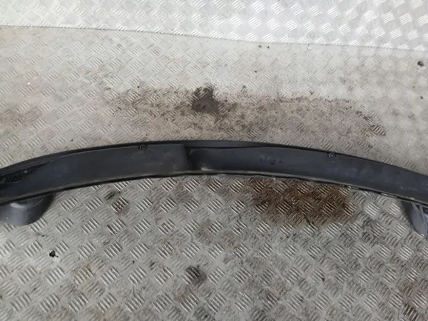 Suzuki Swift III 2019 Framruta OEM 7233153R0 image 8