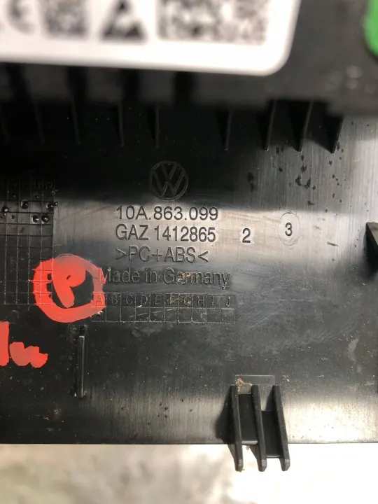 Prise USB-C OEM 5NA035736BILI pour VW ID.3 image 5