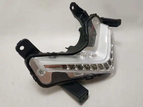 Hyundai Tucson N-Line Halogen Front Rechts DRL OEM 92208D7700 image 7