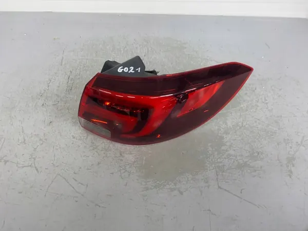 Luz trasera derecha Opel Astra K 15-22 OE 39077377 image 2