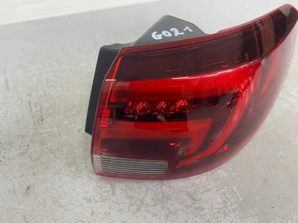 Luz trasera derecha Opel Astra K 15-22 OE 39077377 image 3