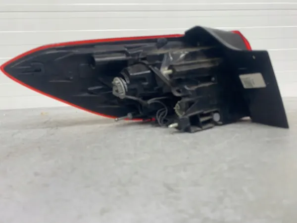 Luz trasera derecha Opel Astra K 15-22 OE 39077377 image 7