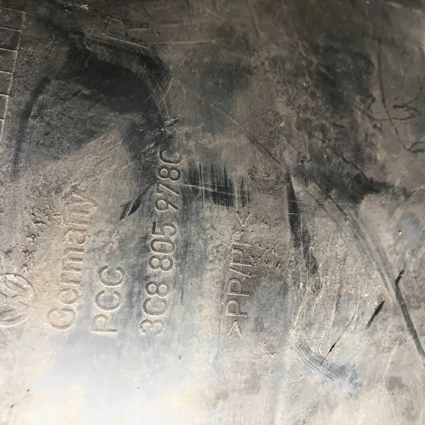 Volkswagen PASSAT CC Etu Oikea Lokasuoja image 4