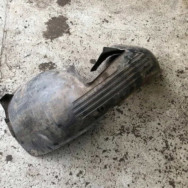 Volkswagen PASSAT CC Etu Oikea Lokasuoja image 5