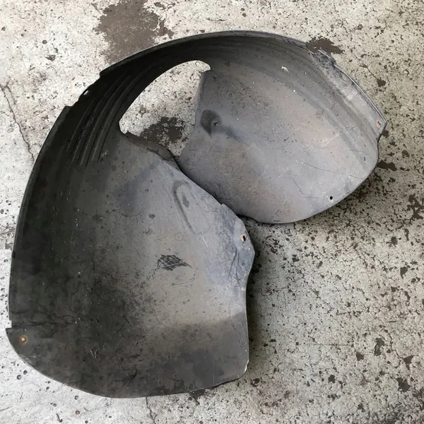 Volkswagen PASSAT CC Etu Oikea Lokasuoja image 6