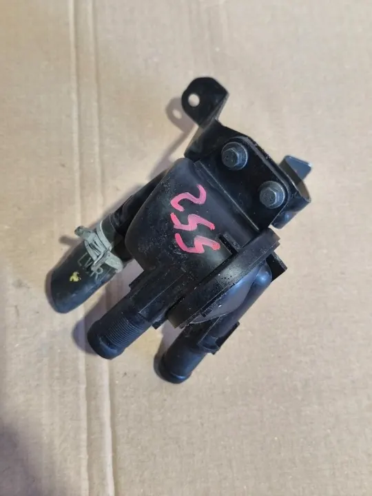 Pompe à eau & tuyaux Volvo OEM 31686567 32224239 image 6