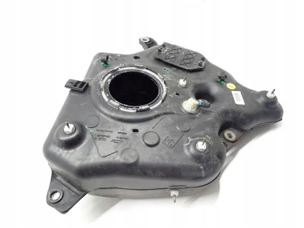Käytetty AdBlue-säiliöpumppu OEM 4G0131877 Audi A6 C7 TDI image 3
