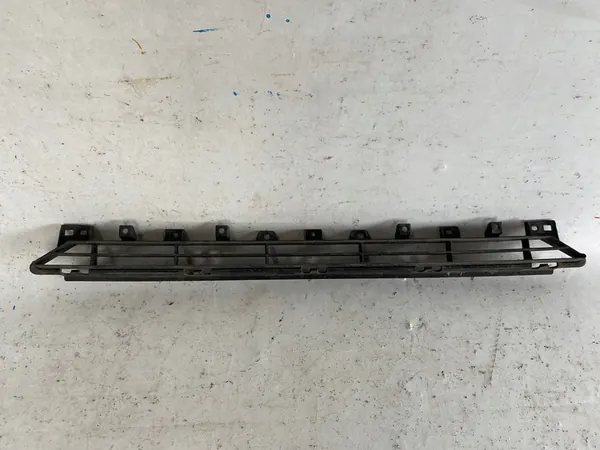 Rejilla Inferior del Parachoques Frontal AUDI A1 8X 8XA807683 image 2