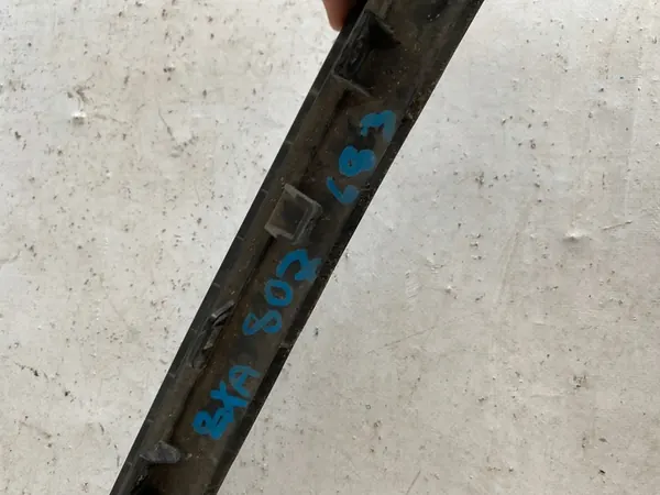 Rejilla Inferior del Parachoques Frontal AUDI A1 8X 8XA807683 image 3