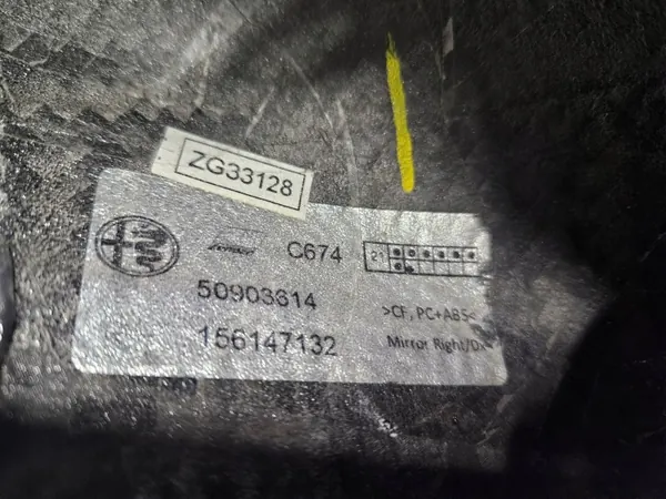 Cache Rétroviseur Droit Alfa Romeo Stelvio OEM 50903614 image 3