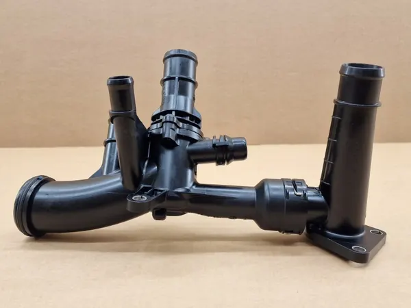 Thermostaathuis OEM 04L121071L voor VW T6 Crafter image 2