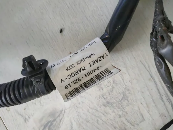 NISSAN PULSAR C13 14- Fiação do porta-malas 24051-3ZL1B image 6