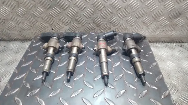 Jeu d'injecteurs Mazda 2 OEM 9663429280 image 4