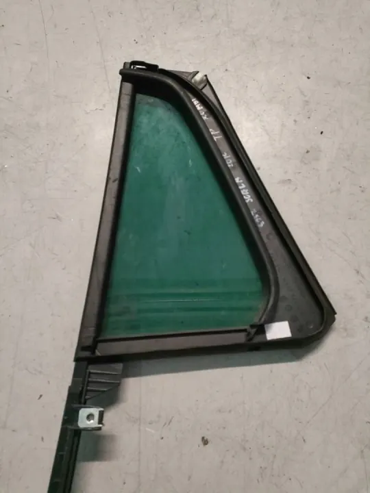 SKODA SCALA KOMBI Cristal Carrocería - Derecho Trasero OEM 657845214 image 4