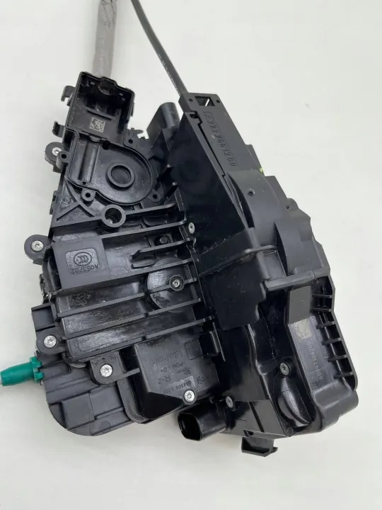 Mercedes W222 Soft-Close Deurslot OEM A2227601600 image 4