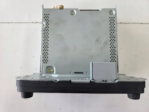 Radio Navigation VW T6 OEM 1K8035150D Occasion image 6