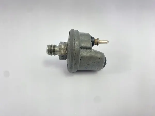 Oliedruksensor OEM 0065429417 voor Mercedes W124/W201 image 4