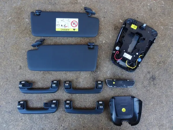 OEM 8W5867506B Audi A4 B9 Kattoverhoilu Musta image 10