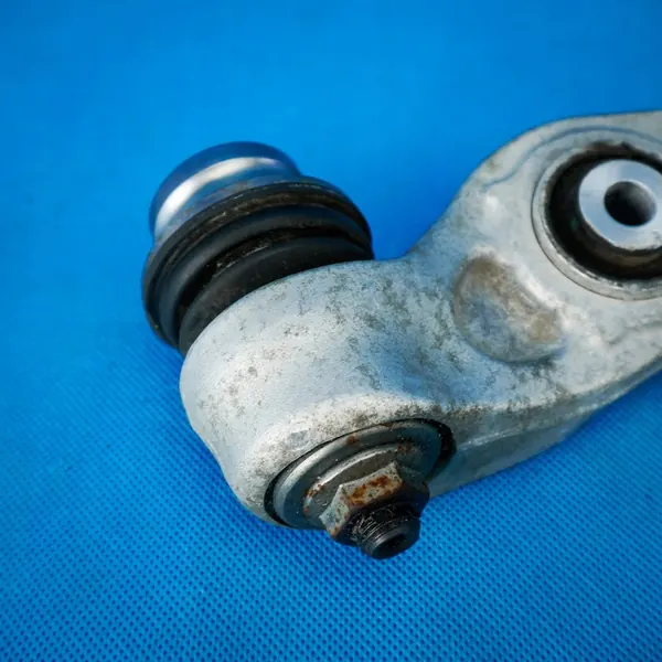 Braccio di Controllo Anteriore Sinistro Audi A8 S8 4H 4H0407151C image 2