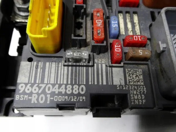 Boîtier Module BSM OEM 9667044880 Peugeot Citroen image 3