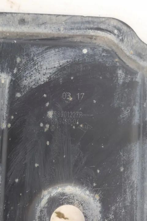 Motor Undertray 758901227R Dacia Duster I Lift 1.5 DCI image 4