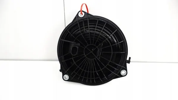 Takaluukun kahva OEM 0846100226 VW Polo 6R:lle image 4