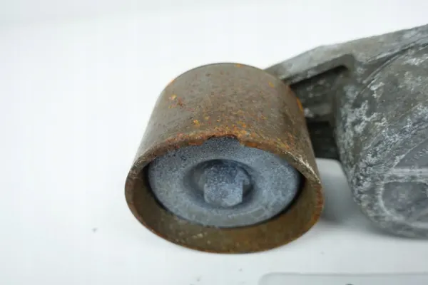 Hihnapyörän kiristinrulla OEM 504387130 image 3