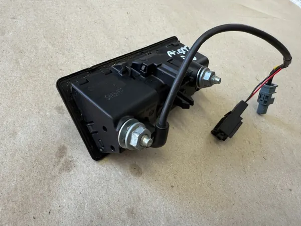 VW Passat B6 Dörrhandtag med Kamera OEM 5N0827566D image 6