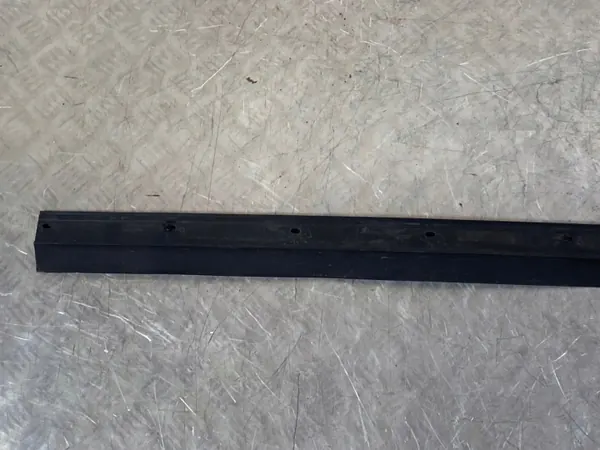 Moldura de pilar Nissan OE OEM FOB53746 para X-Trail image 4