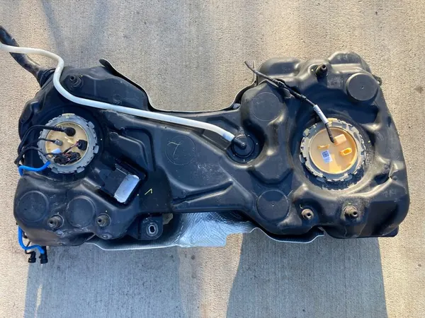 Réservoir de carburant Skoda Kodiaq Diesel 4x4 image 2