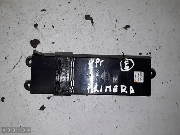 Brytare Nissan Primera 2004 25401av640 image 2