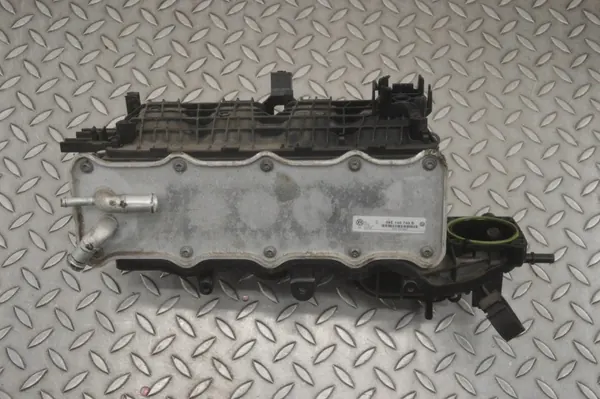 VW Polo 6R 6C Insugningsgrenrör 2014 OEM 04E145749B image 3