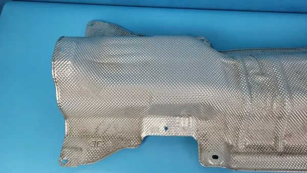 BMW OEM 9479123 Brandstoftank Thermische Isolatie Afdekking image 3