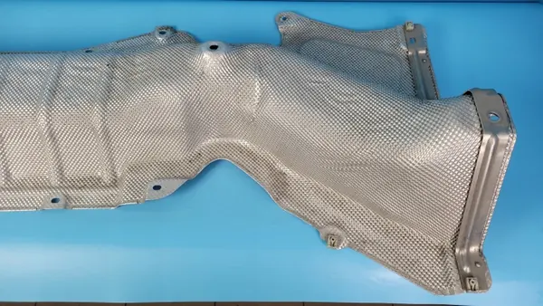BMW OEM 9479123 Brandstoftank Thermische Isolatie Afdekking image 4