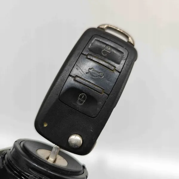 Interruptor de encendido OEM 33300101 para Audi A8 D2 4.0L Diésel image 7