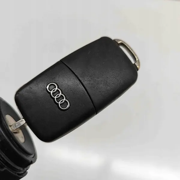 Interruptor de encendido OEM 33300101 para Audi A8 D2 4.0L Diésel image 8
