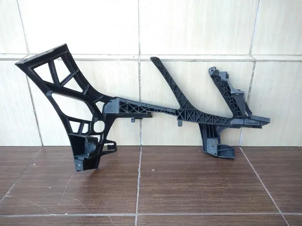 Deslizamento dianteiro esquerdo Mercedes E-Class 212 09-12 AMG image 2