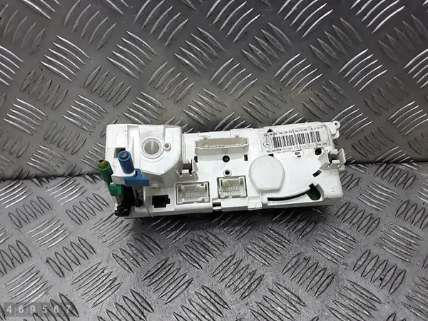 Mercedes A-Klasse Klimasteuergerät OEM 986914p image 4