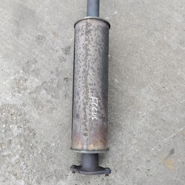 Tuyau d'échappement central Ford OEM Focus II MK2 1.4 16v image 4