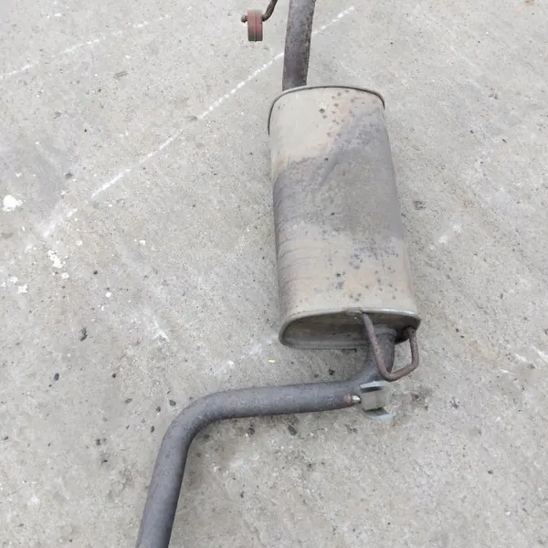 Tuyau d'échappement central Ford OEM Focus II MK2 1.4 16v image 9